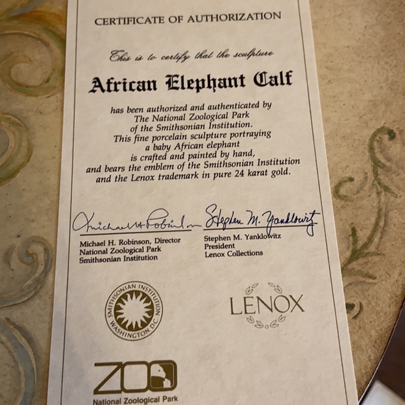 Lenox African Elephant Calf Figurine in Gray - Picture 4 of 8